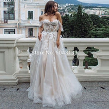 Load image into Gallery viewer, Sexy Sweetheart Lace Appliques A Line Wedding Dresses Chic Off Shoulder Tulle Sleeveless Wedding Gowns Formal Bride Dress 2020
