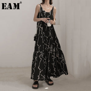 [EAM] Women Spaghetti Strap Black Pattern Print Long Dress New Sleeveless Loose Fit Fashion Tide Spring Autumn 2020 JZ457