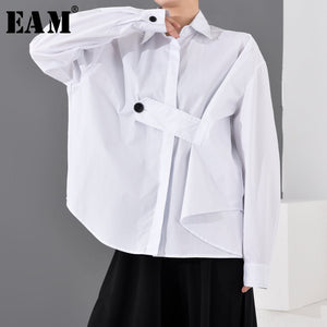 [EAM] Women White Pleated Button Big Size Blouse New Lapel Long Sleeve Loose Fit Shirt Fashion Tide Spring Autumn 2020 1R86100